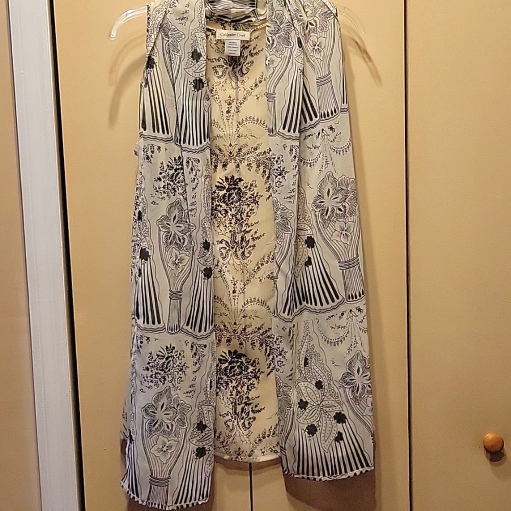 Women's open front vest